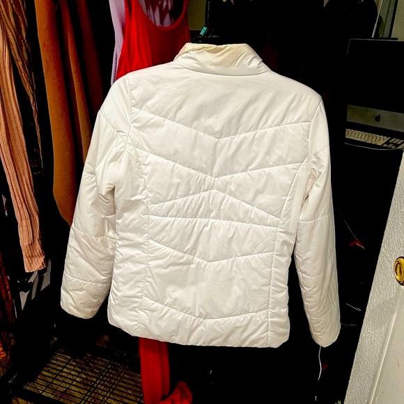 The North Face Thermoball Jacket. - Picture 3 of 4